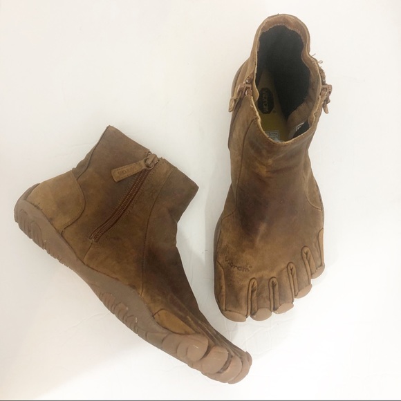 Vibram | Shoes | Vibram Fivefinger 